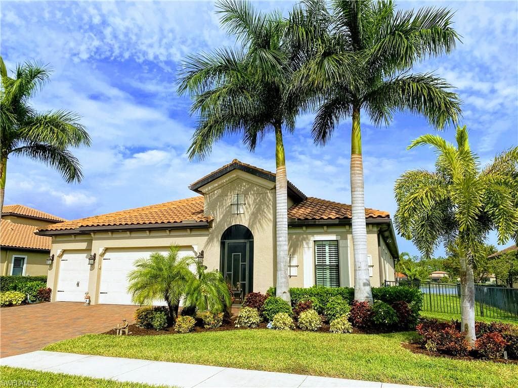1452 Mockingbird DR NAPLES, FL 34120