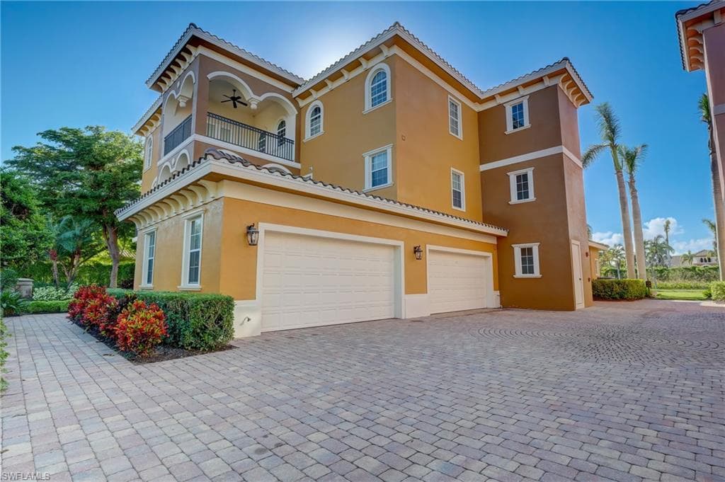 10831 Vivaldi CT 2001 MIROMAR LAKES, FL 33913