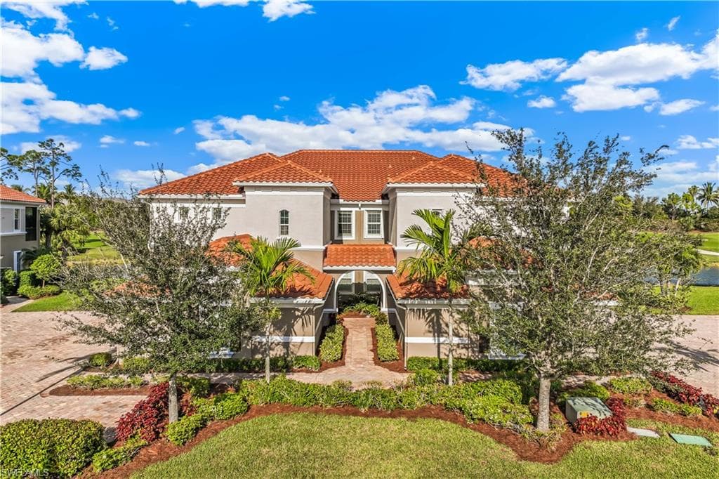 10271 Glastonbury CIR 201 FORT MYERS, FL 33913