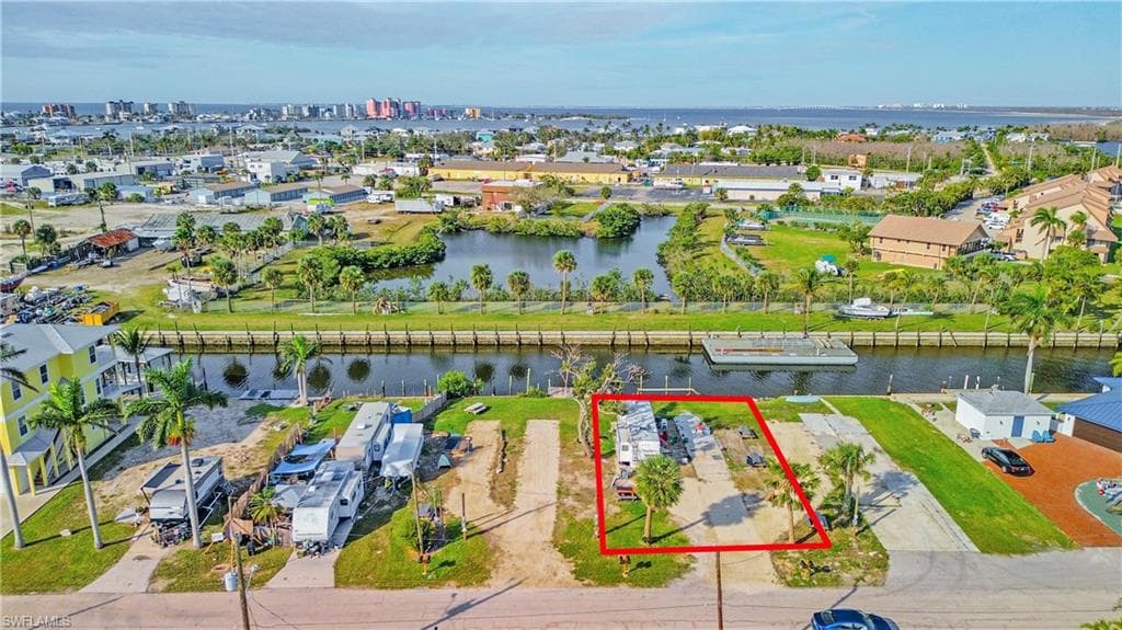 863 Oak ST FORT MYERS BEACH, FL 33931