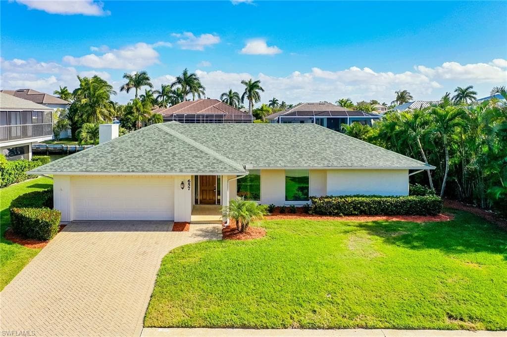 657 Spinnaker DR MARCO ISLAND, FL 34145