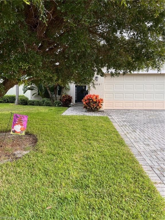 2689 Brightside CT CAPE CORAL, FL 33991