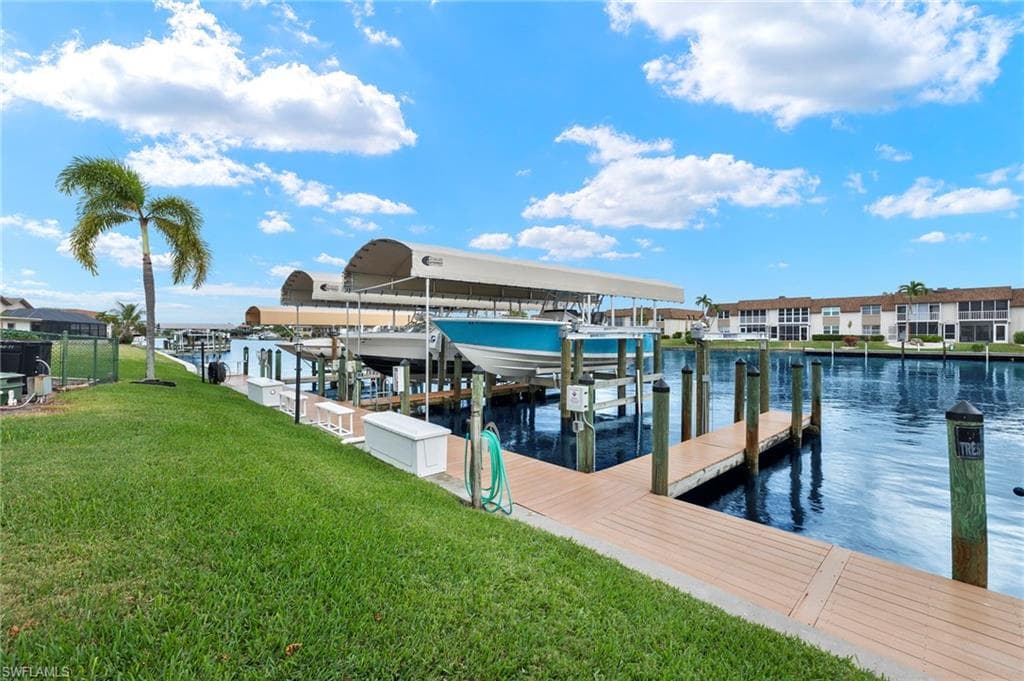 4115 SE 18th PL 101 CAPE CORAL, FL 33904