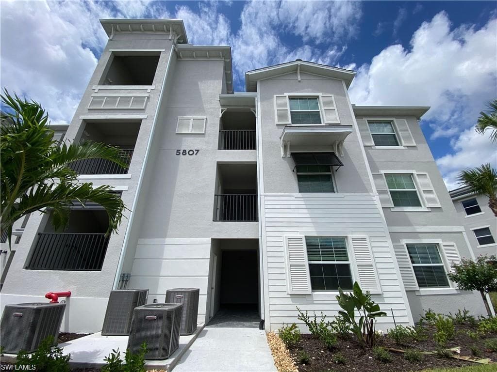 5807 Double Eagle CIR 4618 AVE MARIA, FL 34142