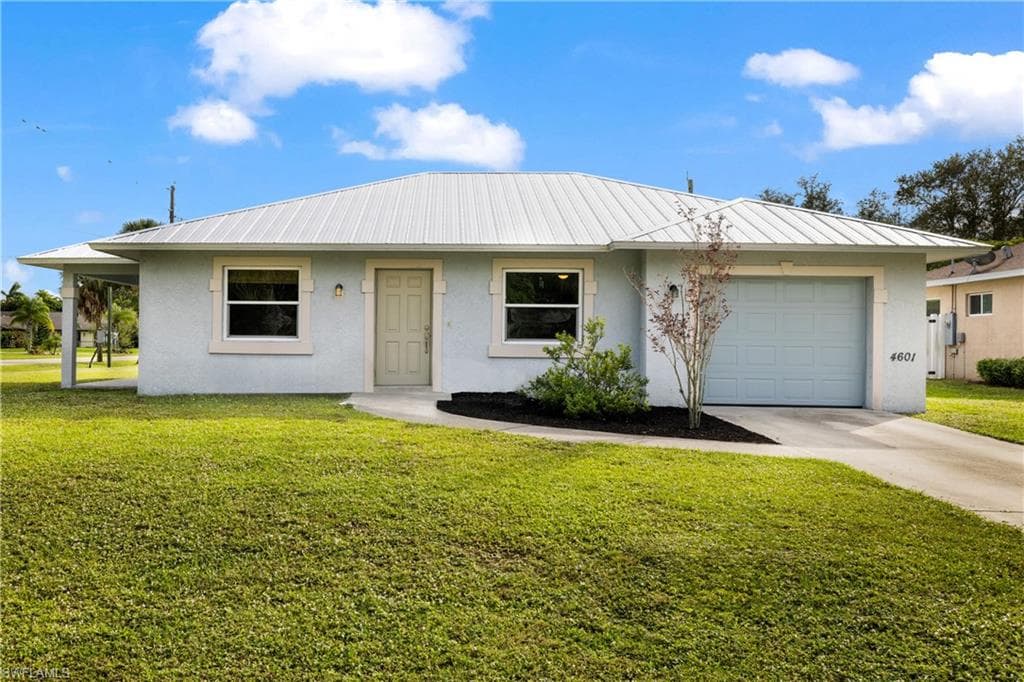 4601 Santiago LN BONITA SPRINGS, FL 34134