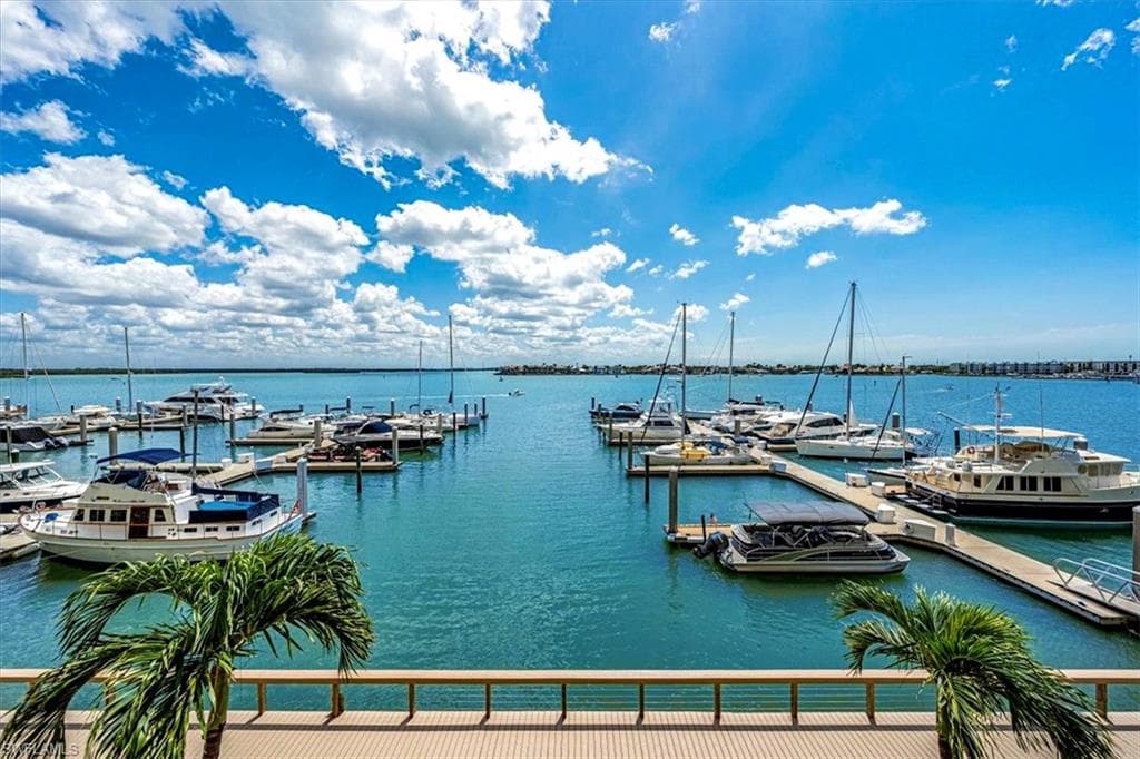 1069 Bald Eagle DR S-303 MARCO ISLAND, FL 34145
