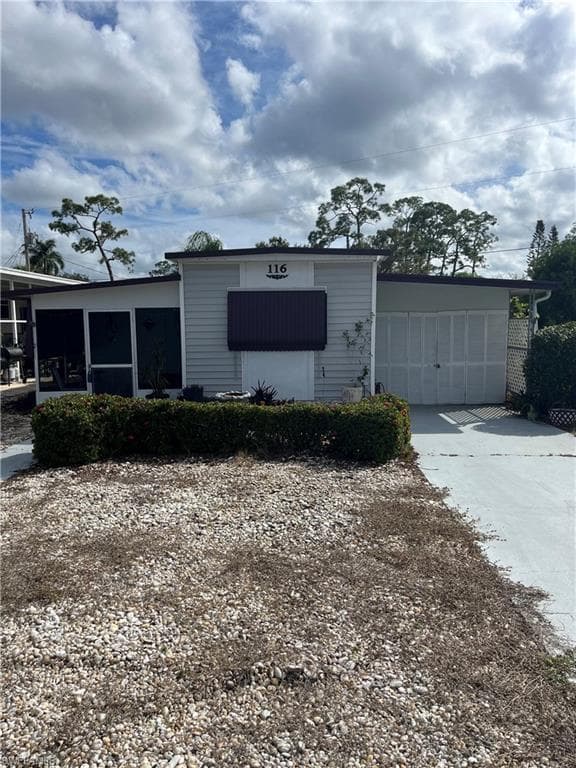116 Lantern PL NORTH FORT MYERS, FL 33917