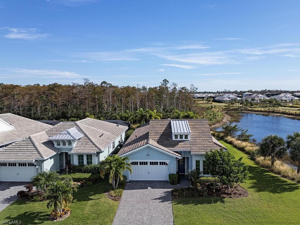 6225 ANTIGUA WAY NAPLES, FL 34113