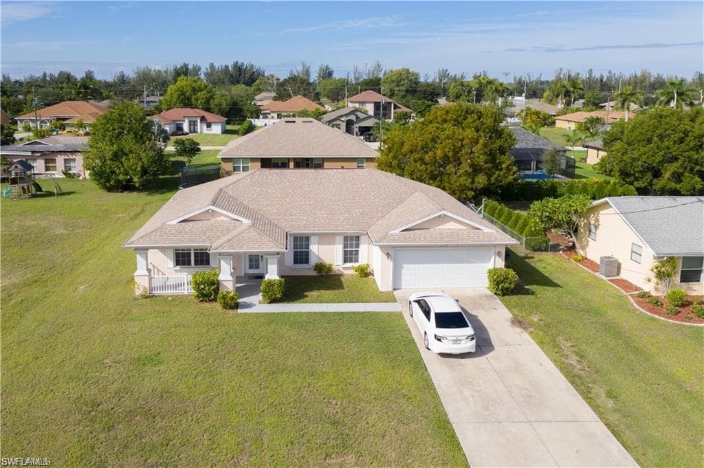 2700 SW 15th AVE CAPE CORAL, FL 33914