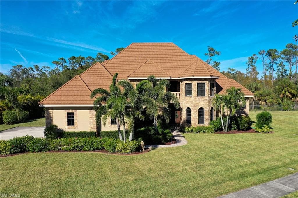 15697 Fiddlesticks BLVD FORT MYERS, FL 33912