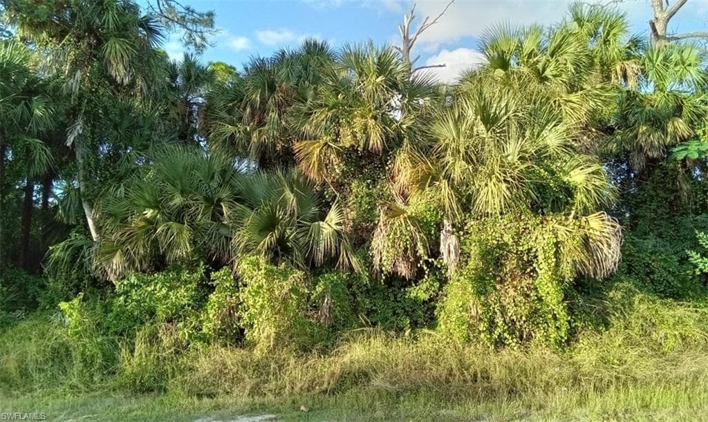 5024 Quebec RD LABELLE, FL 33935