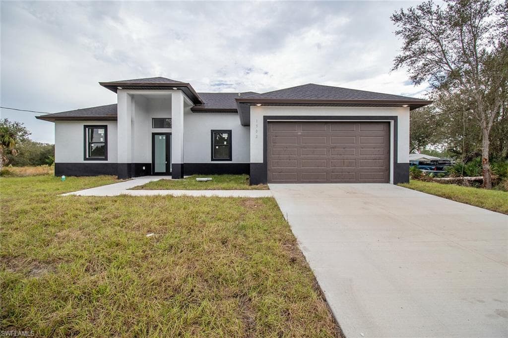 1502 Hibiscus AVE LEHIGH ACRES, FL 33972