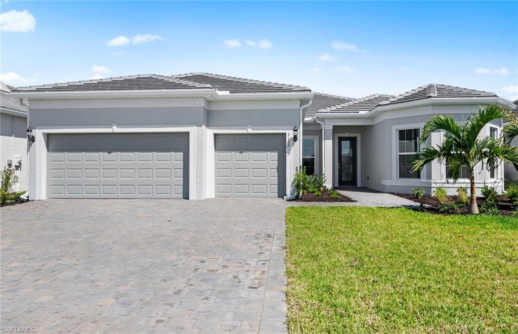 7103 Del Webb Oak Creek BLVD NORTH FORT MYERS, FL 33917