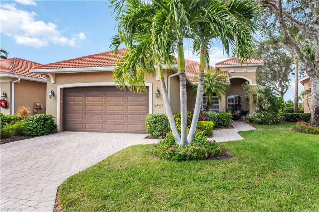 5857 Paradise CIR NAPLES, FL 34110