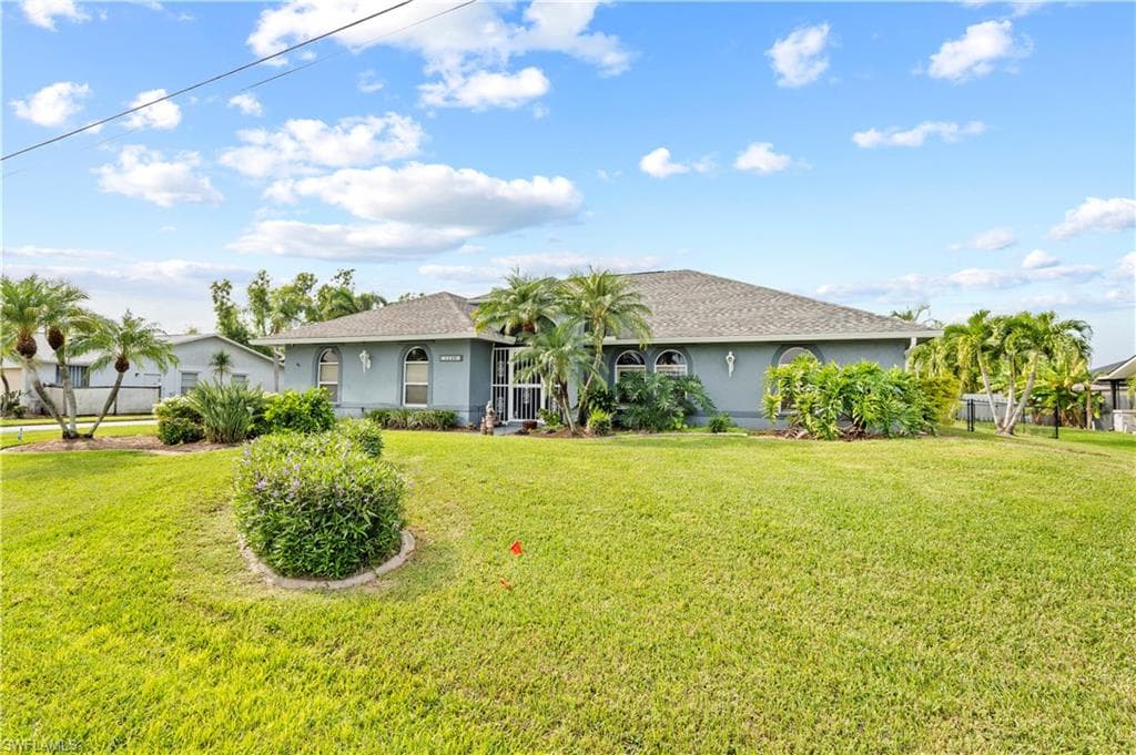 3226 SE 1st AVE CAPE CORAL, FL 33904