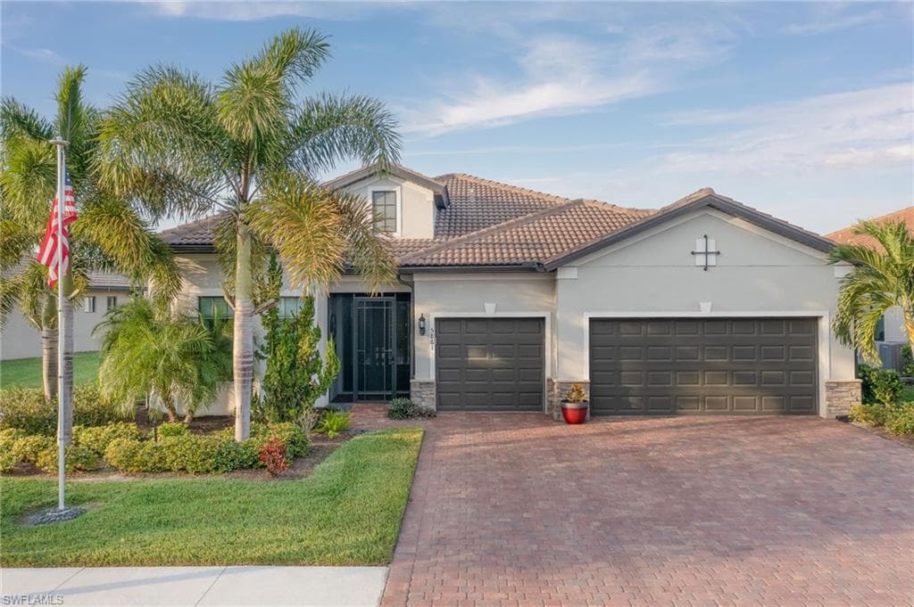 5861 Champion LN AVE MARIA, FL 34142
