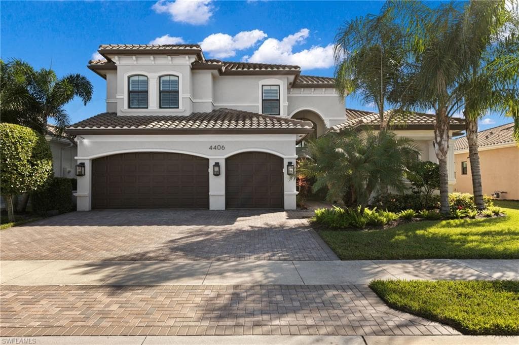 4406 Caldera CIR NAPLES, FL 34119