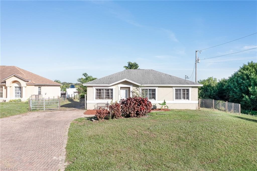 4558 20th ST NE NAPLES, FL 34120