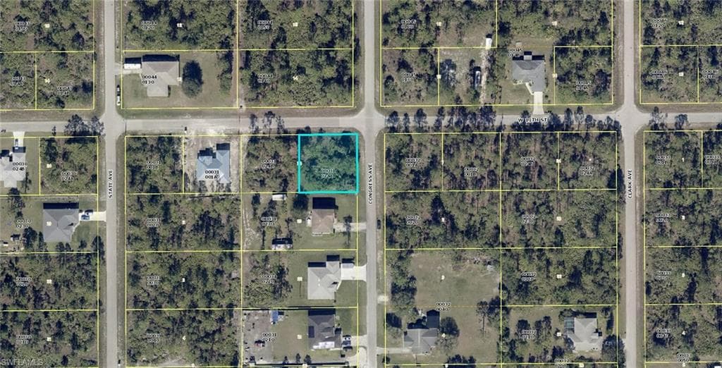 1501 W 11th ST LEHIGH ACRES, FL 33972