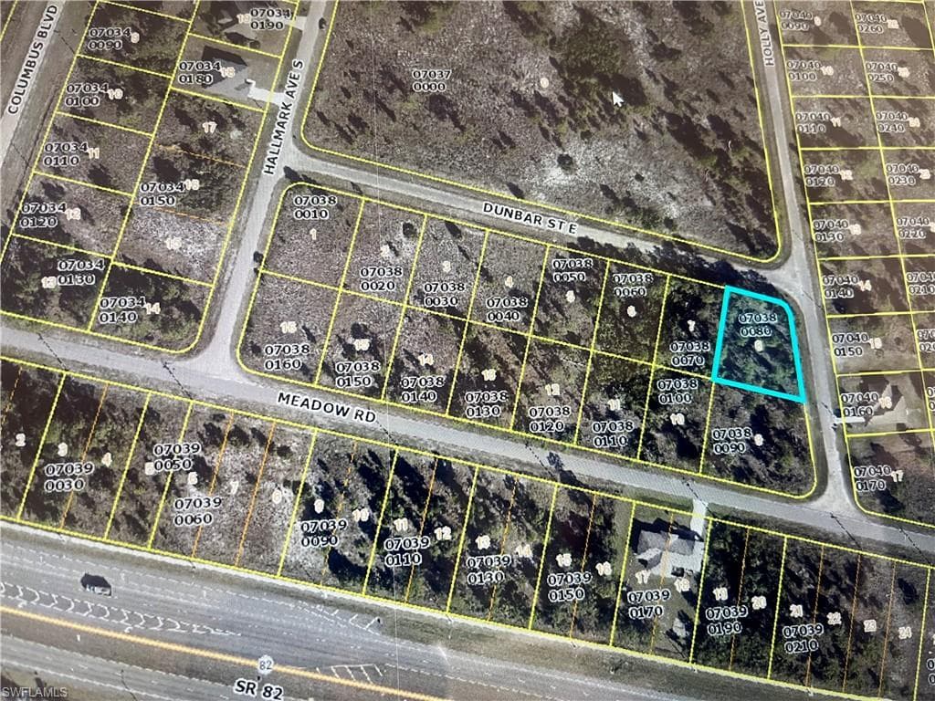1240 Dunbar ST E LEHIGH ACRES, FL 33974