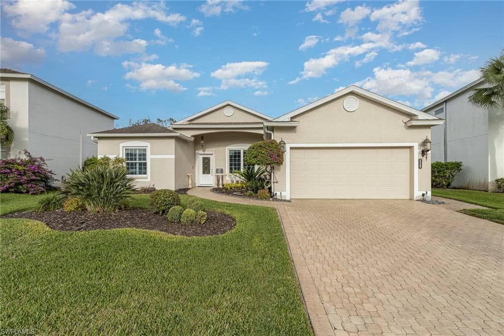 21167 Braxfield LOOP ESTERO, FL 33928