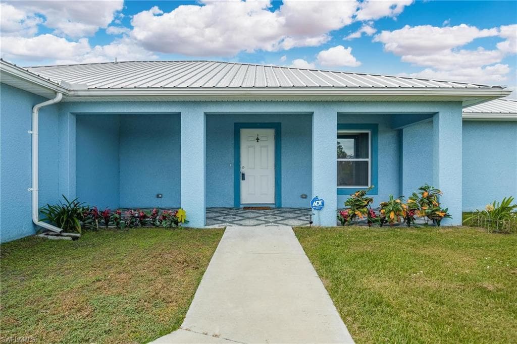 3078 NE Beechwood CIR LABELLE, FL 33935