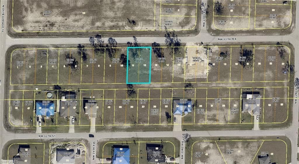 2308 12th TER CAPE CORAL, FL 33993