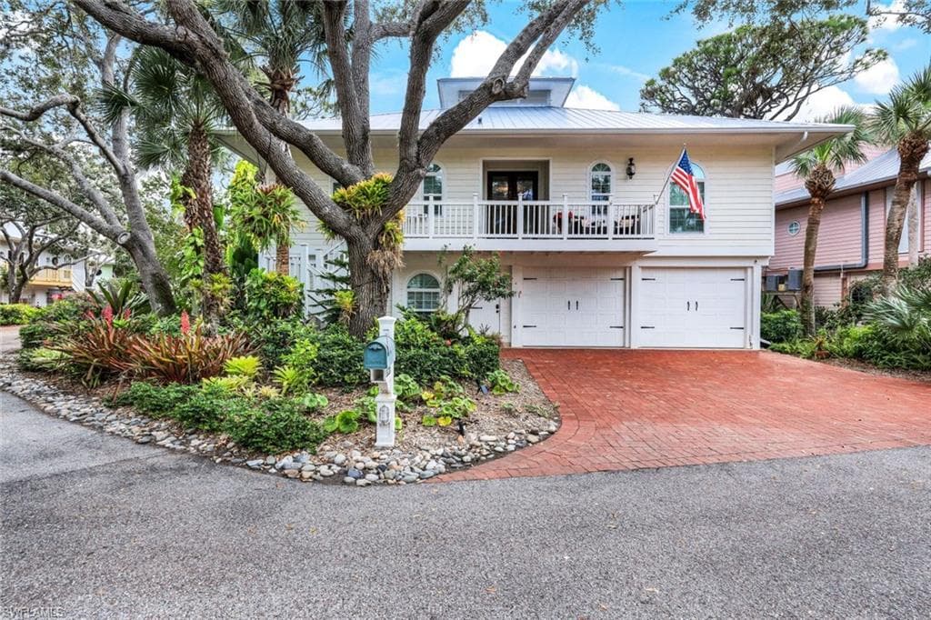3791 Cracker Way BONITA SPRINGS, FL 34134