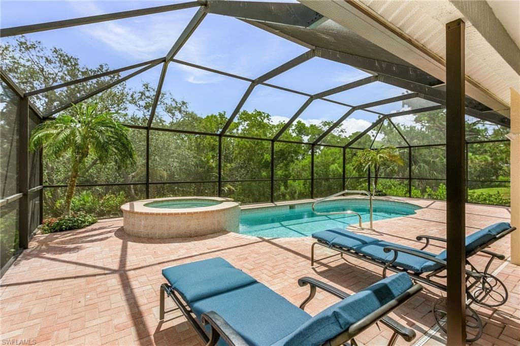25241 Bay Cedar DR BONITA SPRINGS, FL 34134