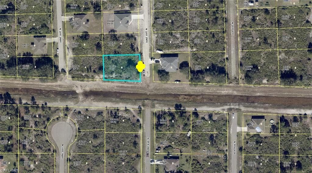 4625 June AVE N LEHIGH ACRES, FL 33971