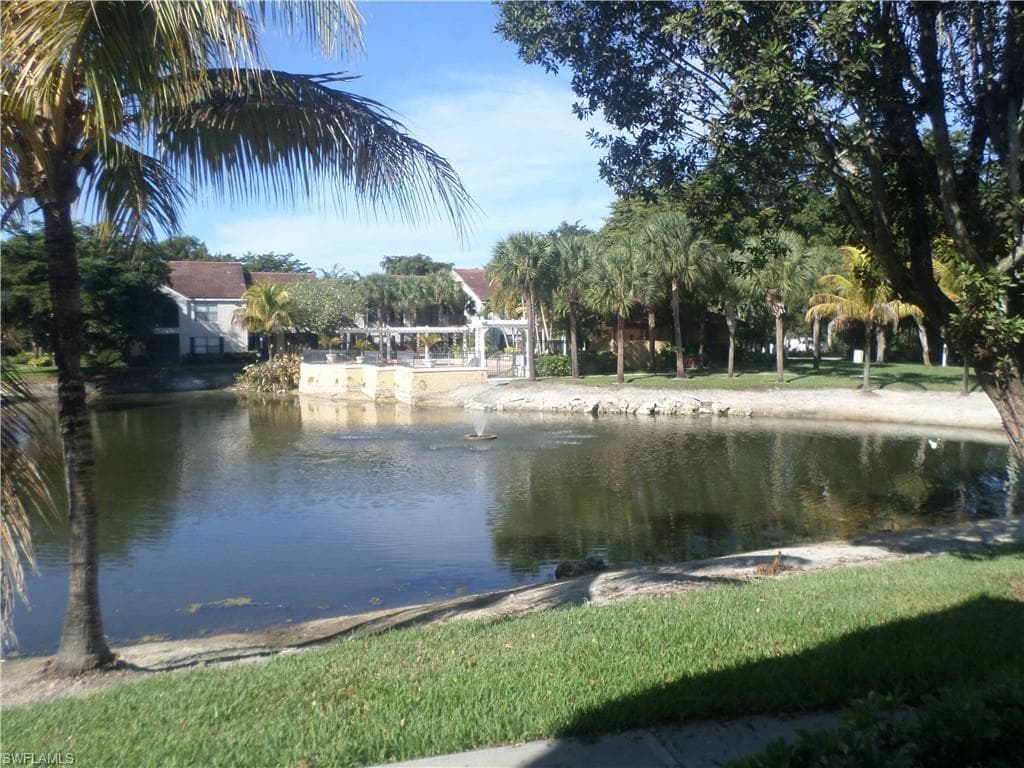 2094 Arbour Walk CIR 3016 NAPLES, FL 34109