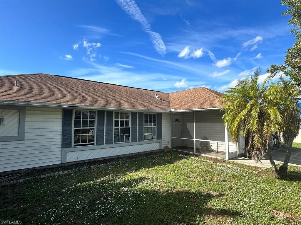 1428 SW 11th AVE CAPE CORAL, FL 33991