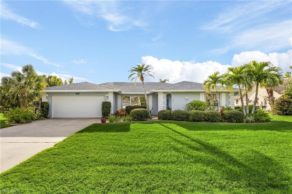 4315 Glasgow CT NORTH FORT MYERS, FL 33903