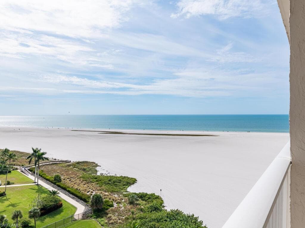 260 Seaview CT 1109 MARCO ISLAND, FL 34145