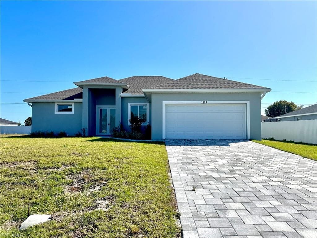 1813 NE Juanita PL CAPE CORAL, FL 33909