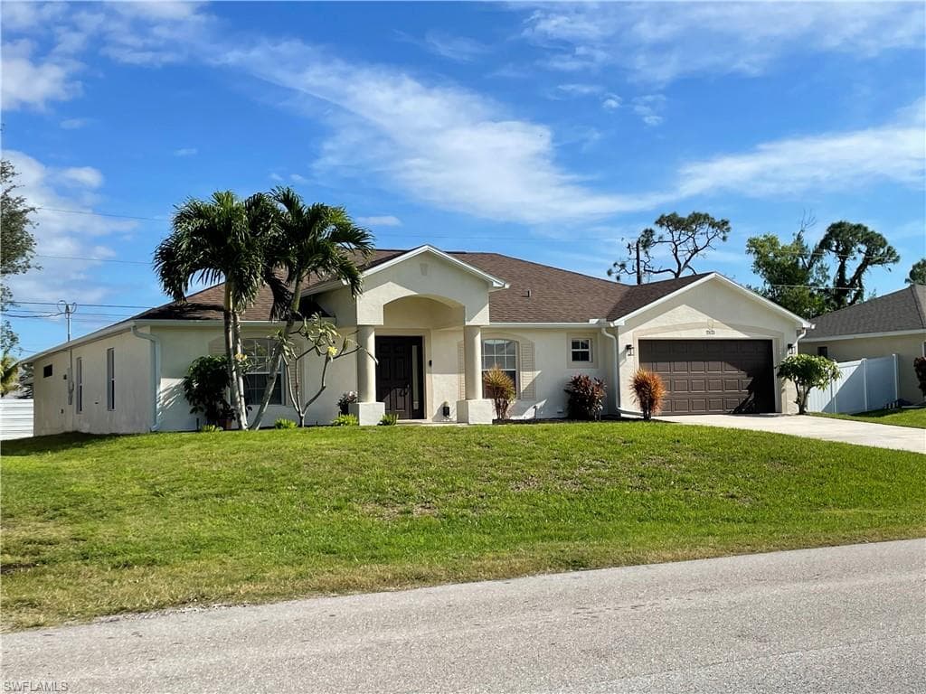 2121 SW 20th AVE CAPE CORAL, FL 33991