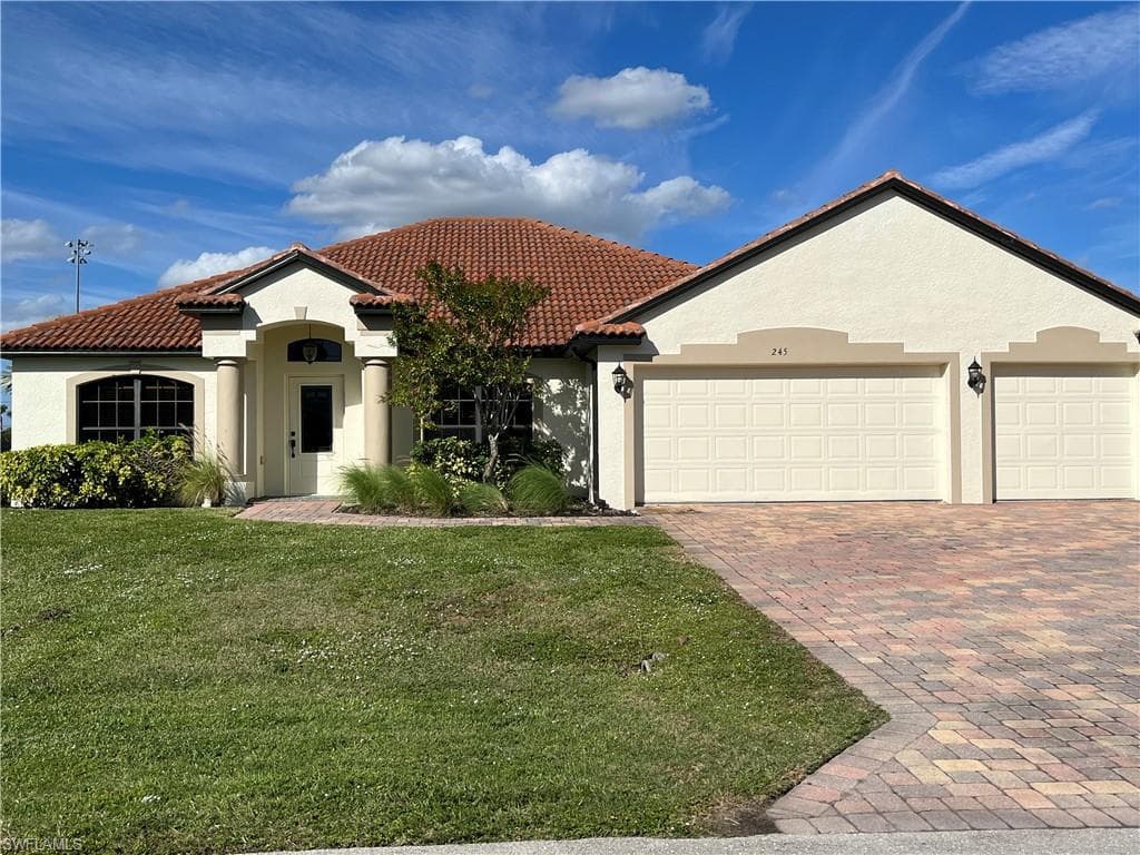 245 SW 42nd ST CAPE CORAL, FL 33914