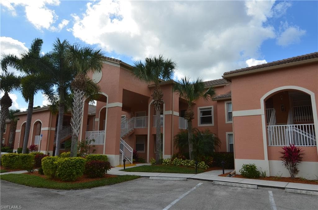 20030 Barletta LN 412 ESTERO, FL 33928