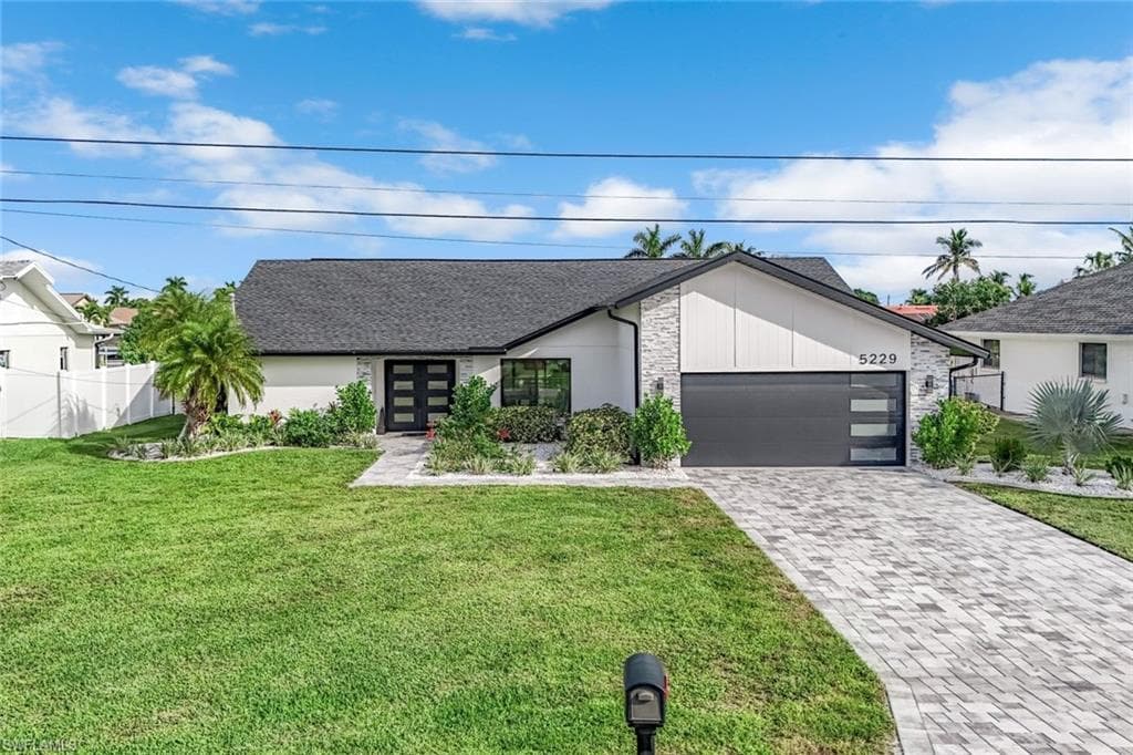 5229 SW 11th CT CAPE CORAL, FL 33914