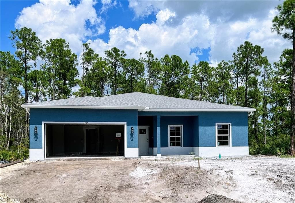 3304 37th ST W LEHIGH ACRES, FL 33971