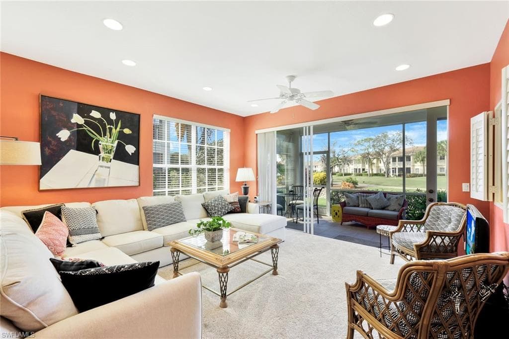9151 Los Lagos CT 101 BONITA SPRINGS, FL 34135
