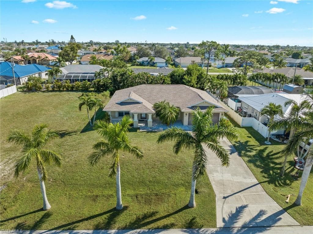 3007 SW 9th PL CAPE CORAL, FL 33914
