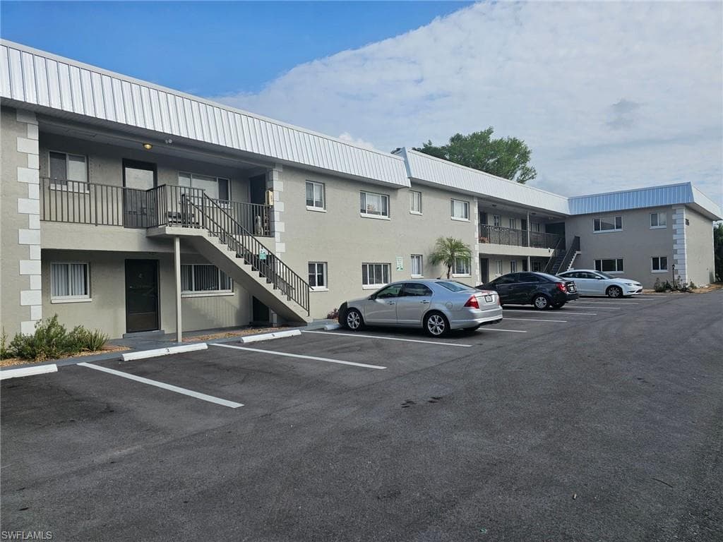 2135 Virginia AVE 2 FORT MYERS, FL 33901