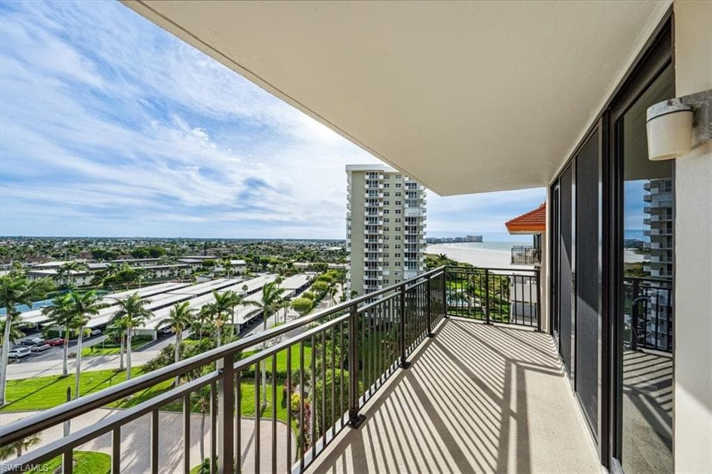 180 Seaview CT 1000 MARCO ISLAND, FL 34145