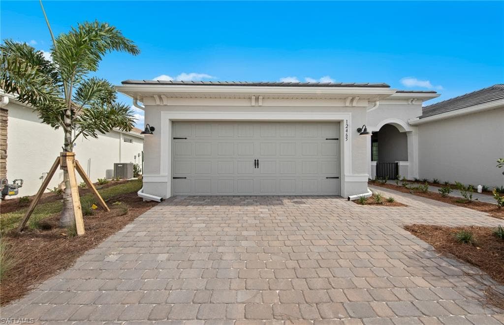 12465 Dolomite WAY ALVA, FL 33920