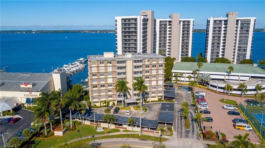 2350 1st ST 705 FORT MYERS, FL 33901