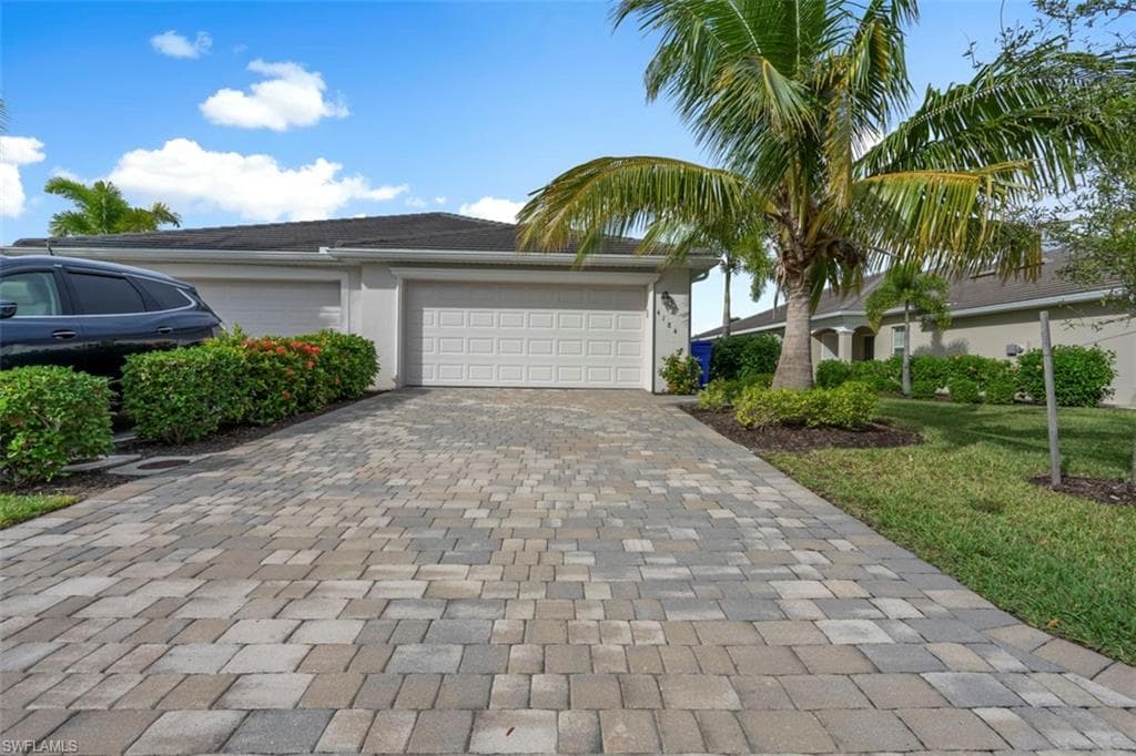 4184 Bisque LN FORT MYERS, FL 33916