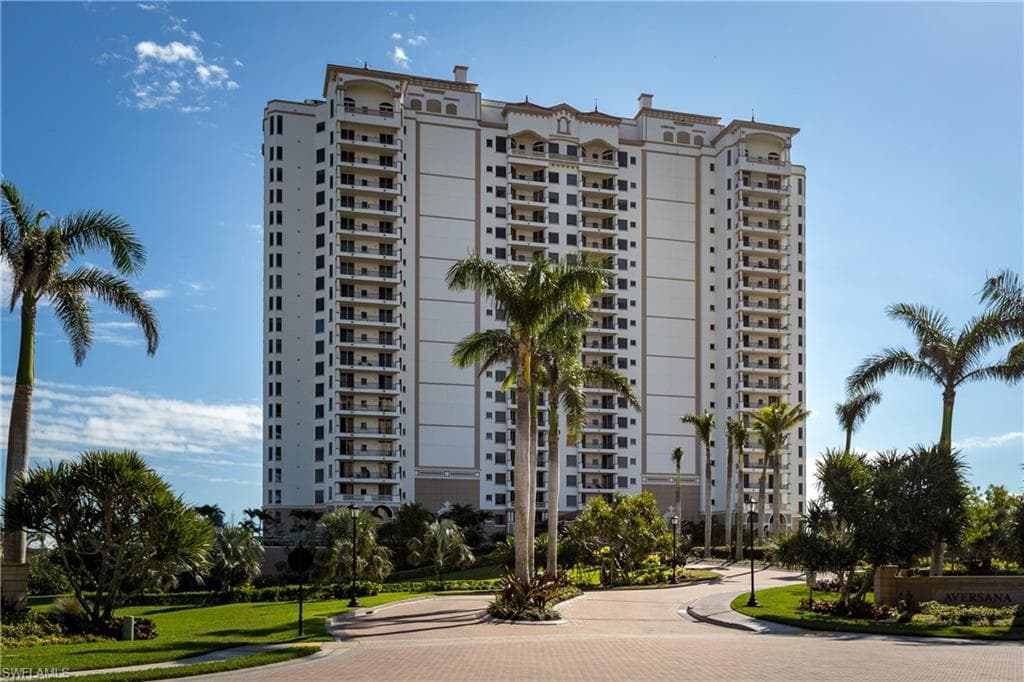1060 Borghese LN 1602 NAPLES, FL 34114