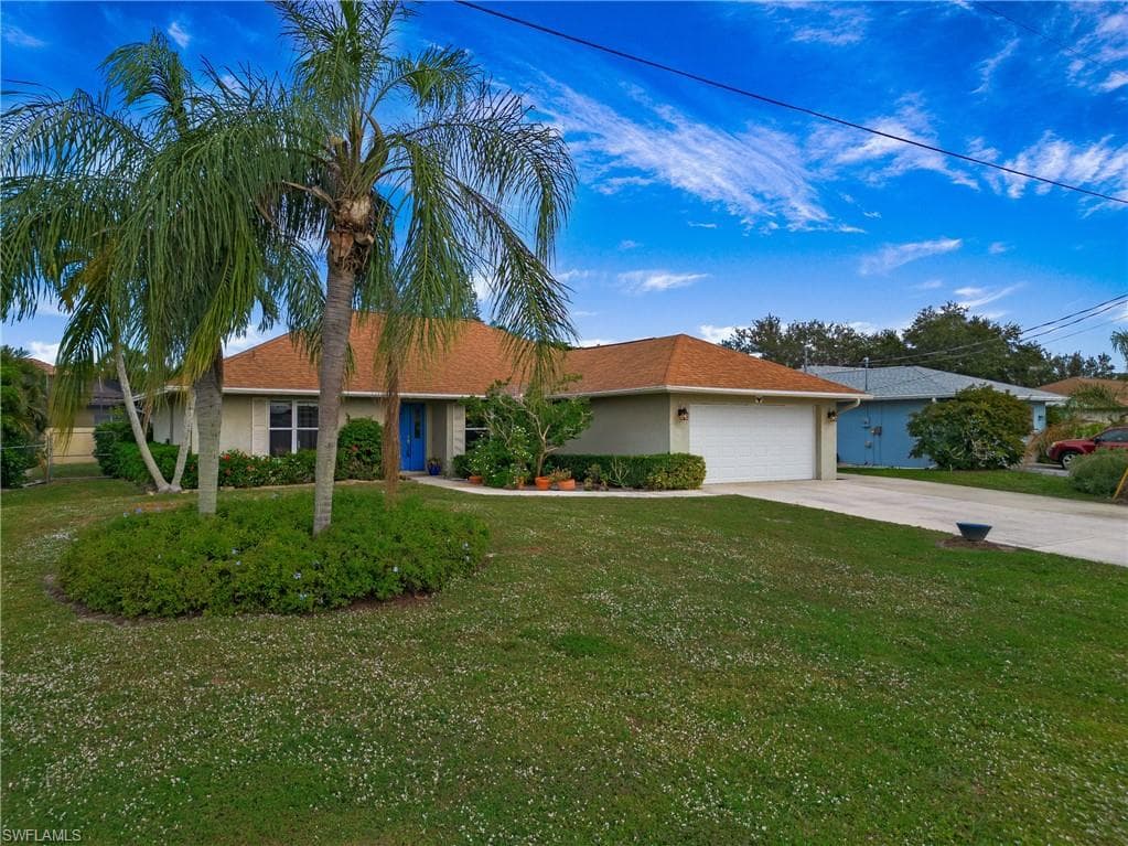 10611 Woodchuck LN BONITA SPRINGS, FL 34135