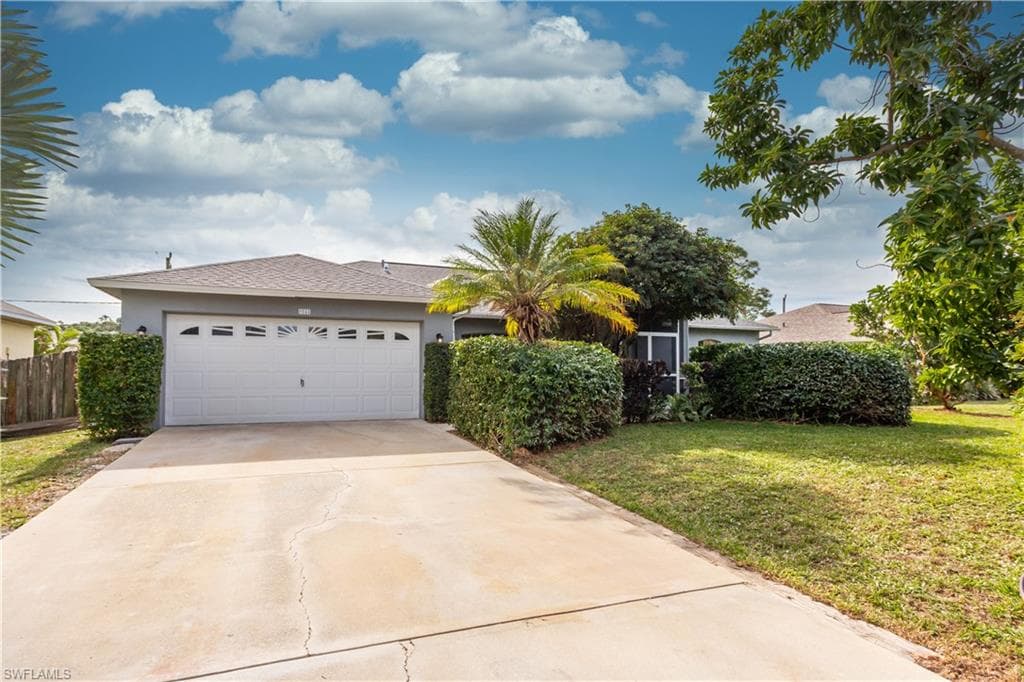 9044 Cypress DR S FORT MYERS, FL 33967